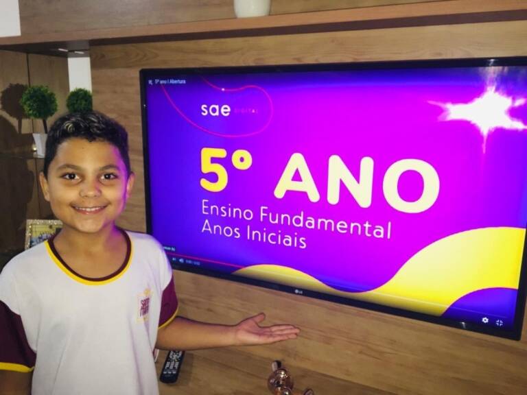 Sae Digital SAE Digital disponibiliza aulas online do ensino fundamental e médio