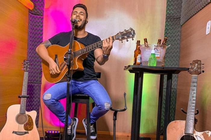 A tentativa de assalto à casa do cantor sertanejo Brunno Souza aconteceu na madrugada de sábado em Santarém
