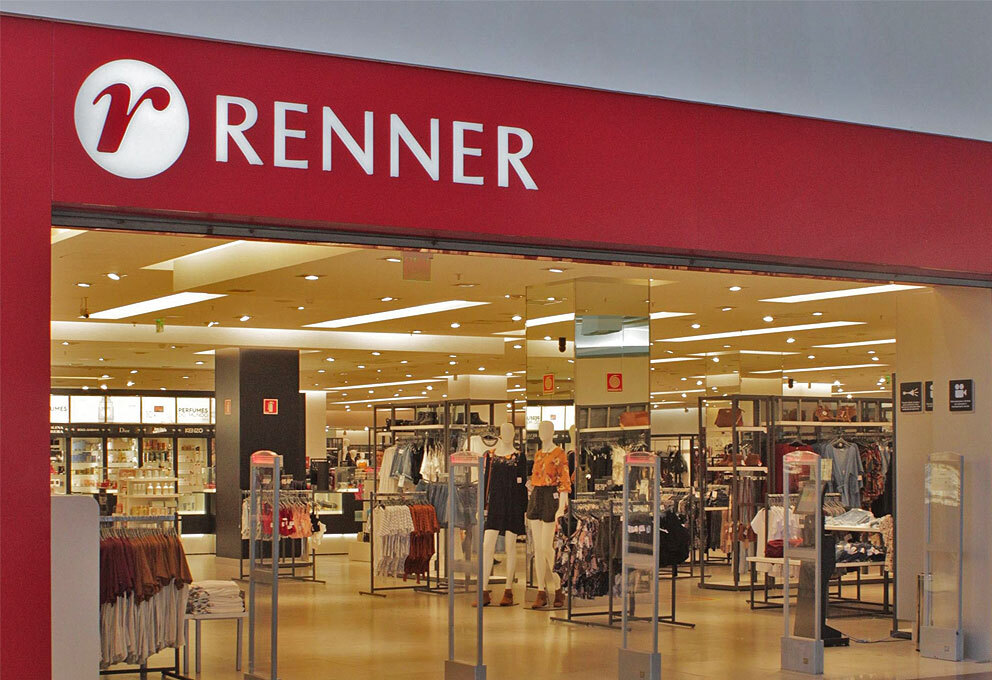 Descontos de até 80% no site da Renner (as lojas físicas não estão em funcionamento por conta da covid-19)