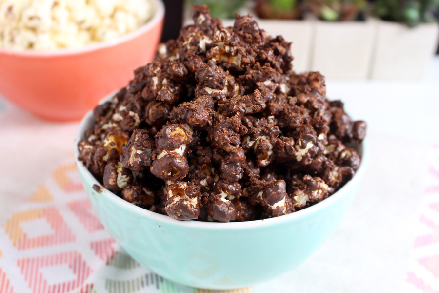 Pipoca e chocolate é a combinação perfeita