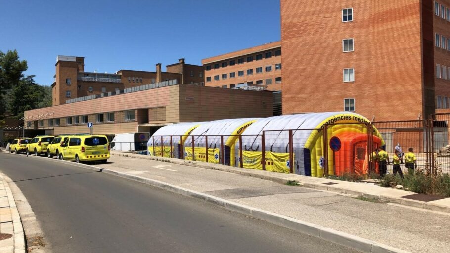 Hospital de campanha em Lérida, na Espanha