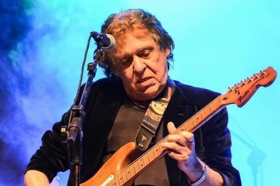 Renato Barros, da banda Renato e Seus Blue Caps, morre aos 76 anos