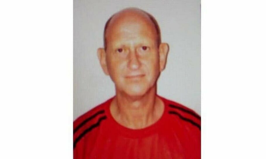 Klaus Berno Fischer, 73 anos, é dono de uma agência de turismo em Copacabana