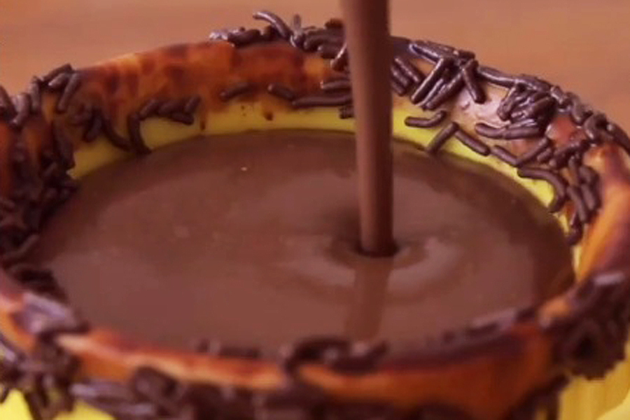Chocolate quente com leite de amêndoa