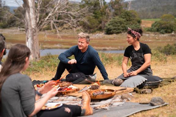  Conheça a gastronomia de vários países com Gordon Ramsay na nova temporada de “Sabores Extremos”