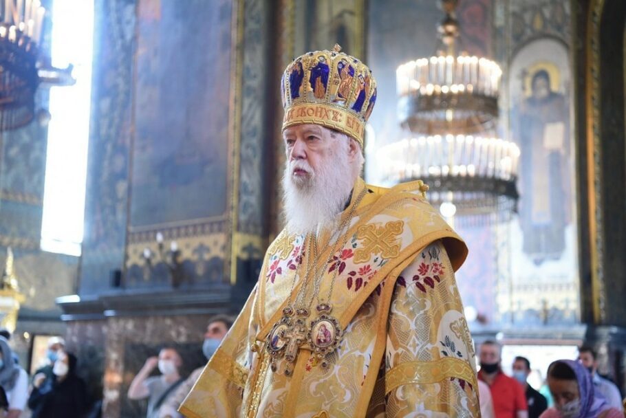 Patriarca Filaret, líder da Igreja Ortodoxa Ucraniana, que culpou homossexuais por pandemia contrai covid-19