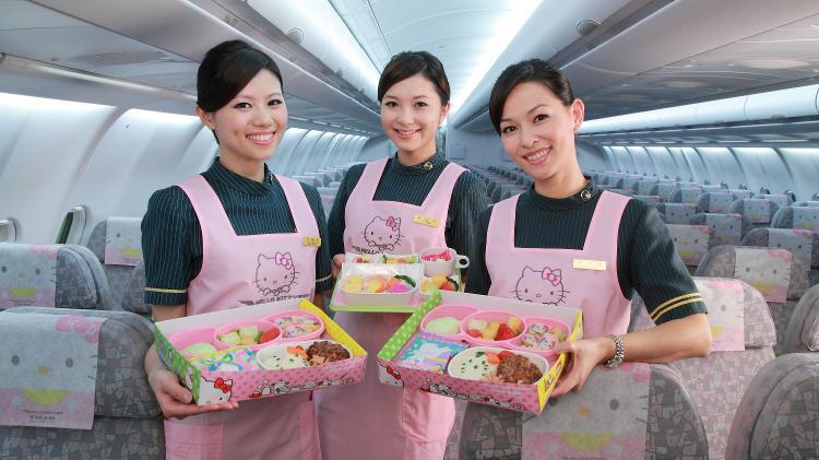 Voo temático da Hello Kitty oferecido pela Eva Airways para o Dia dos Pais