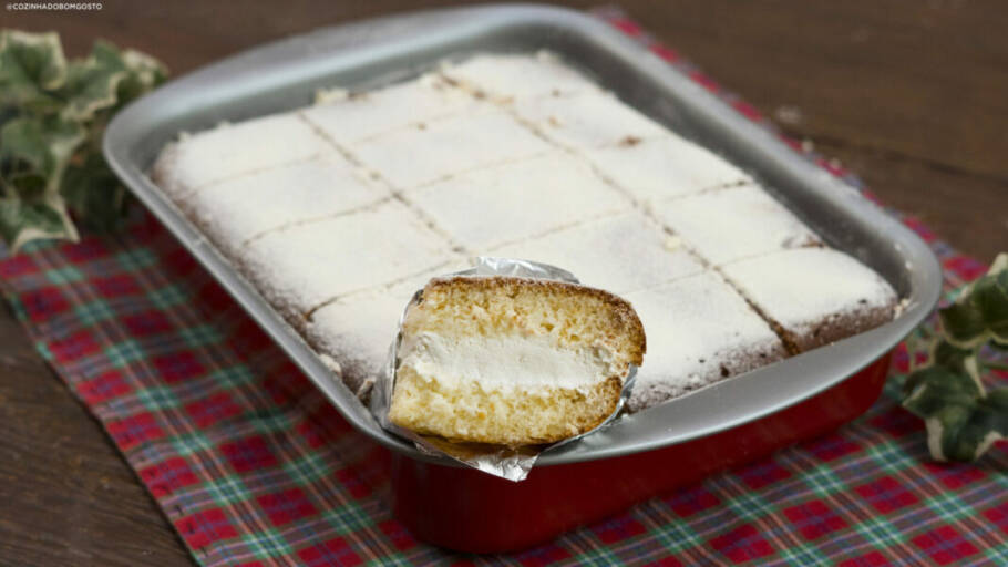 Bolo Gelado de Leite Ninho no papel alumínio