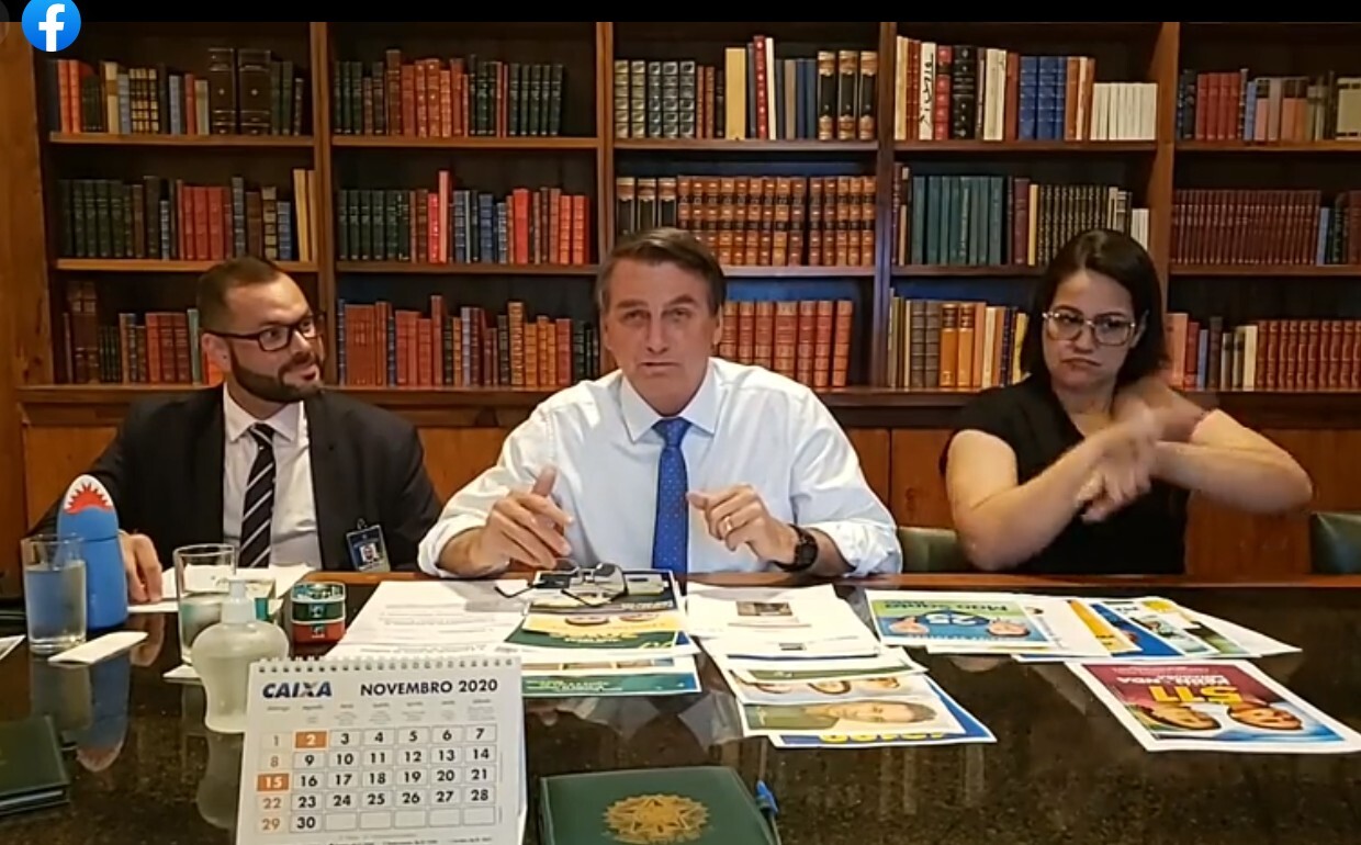  Presidente Jair Bolsonaro quer volta do voto impresso já nas Eleições de 2022