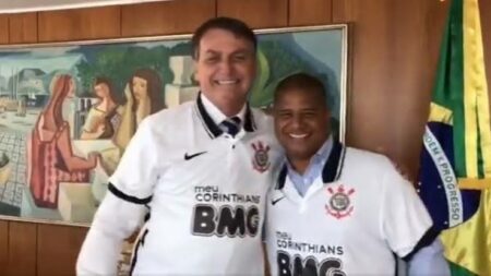 Colado em Bolsonaro, Marcelinho Carioca não se elege e vira piada na web