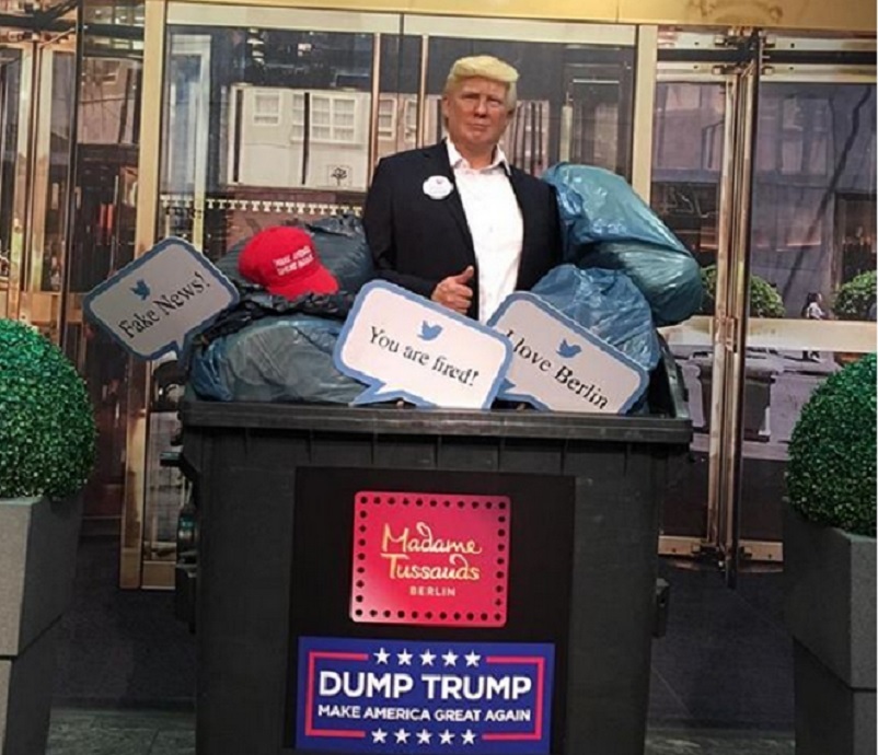 Às vésperas das eleições nos EUA, Museu Madame Tussauds coloca estátua de Donald Trump no lixo