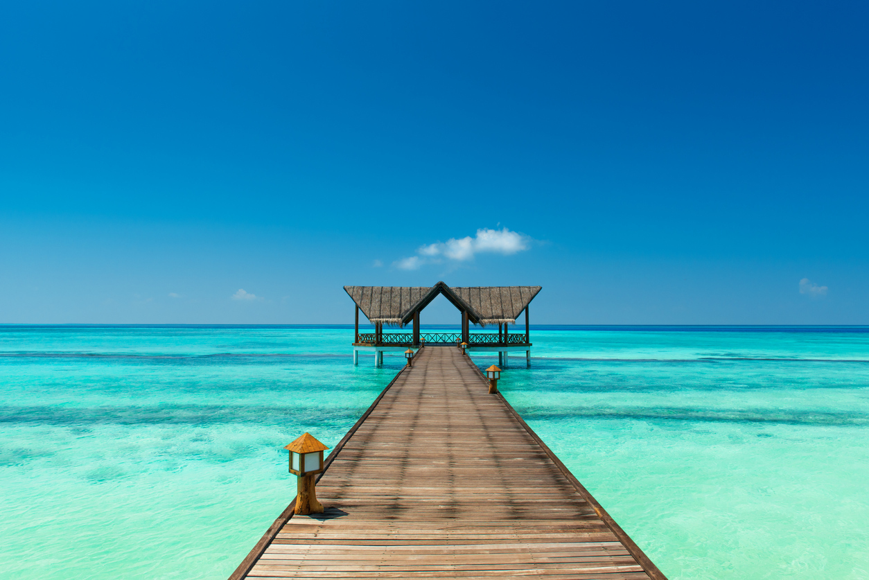 Destino cobiçado pelas belezas naturais únicas, Maldivas agora tem opções acessíveis para 2021