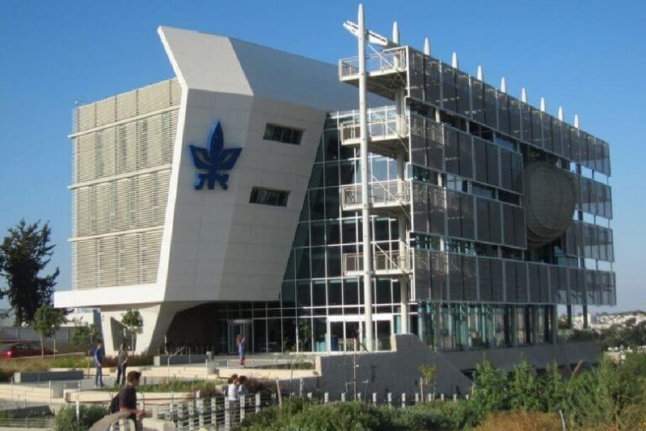 Universidade de Tel Aviv tem bolsas integrais de graduação e pós para brasileiros