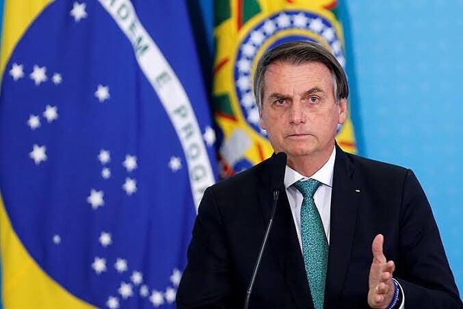 Bolsonaro foi alertado em 7 de janeiro sobre falta de oxigênio em Manaus