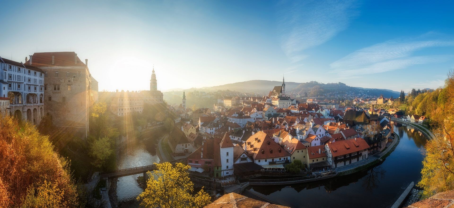 Vista da cidade medieval de Český Krumlov, na República Tcheca
