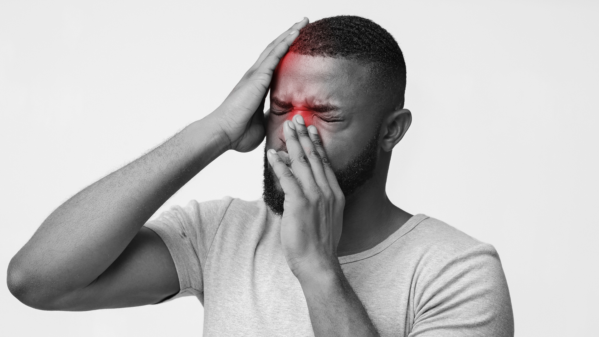 O sal, alimento comum na cozinha, ajuda a aliviar o desconforto causado pela sinusite – iStock/Getty Images