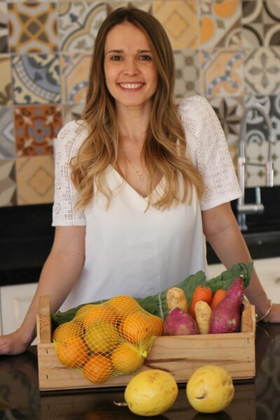 A chef de cozinha e nutricionista Lívia Pauliez