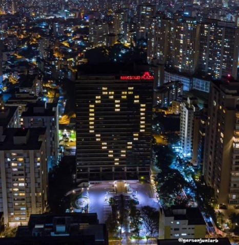 Próximo à Avenida Paulista, Maksoud Plaza fica localizado no coração da cidade de São Paulo