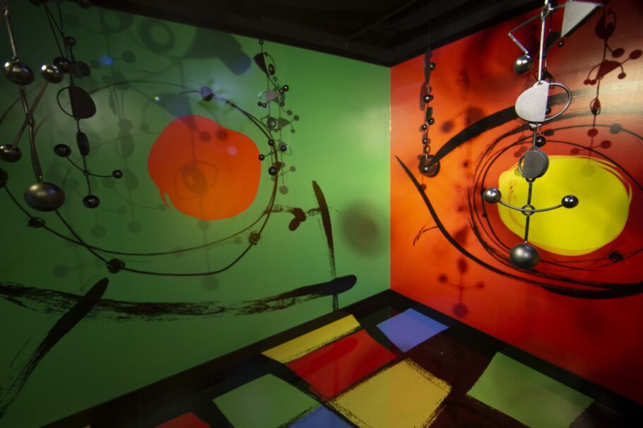 Tire muitas selfies na mostra interativa “O Jardim das Maravilhas de Miró”
