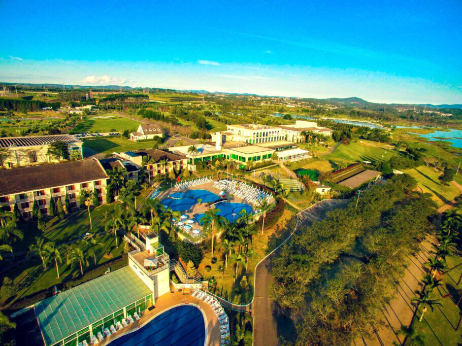 Vista panorâmica do complexo do Club Med Lake Paradise, no interior de SP