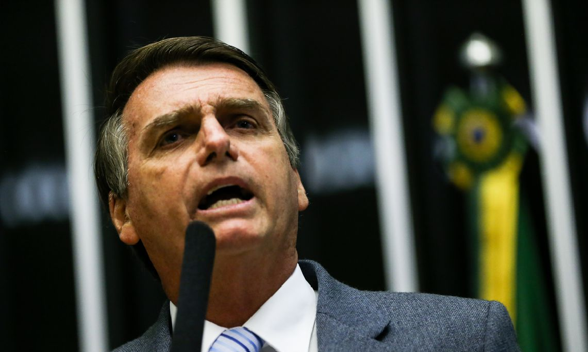 ‘Chega de mimimi. Vão ficar chorando até quando?’, diz Bolsonaro