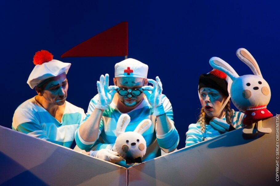 “Aibolit, o Dr. Compimidos”, da companhia russa Teatro Ognivo, é um dos destaques da Feira das Formas Animadas