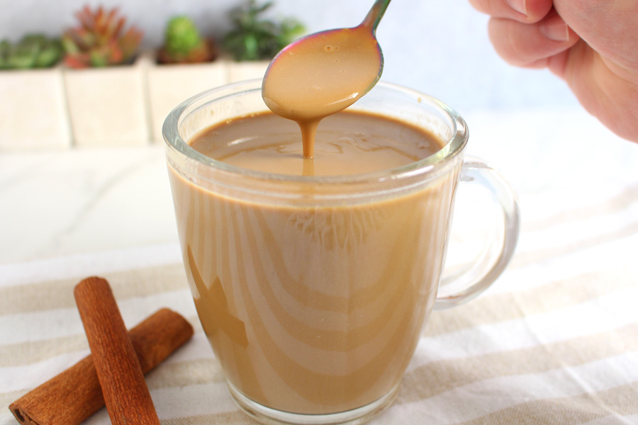 Cappuccino cremoso caramelado delicioso e fácil de fazer