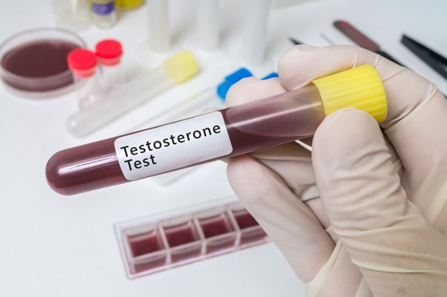 Baixa concentração de testosterona aumenta risco de gravidade da covid-19, aponta estudo
