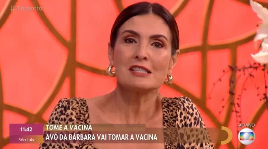 Fátima Bernardes faz apelo por vacina e se emociona ao vivo no Encontro