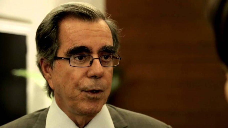 Ex-presidente do Banco Central morre de covid-19 no Rio