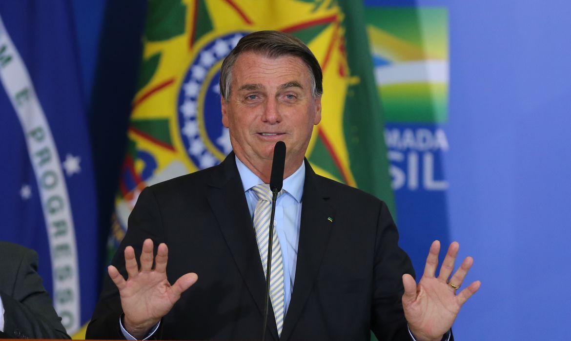 TCU desmente fake news de Bolsonaro sobre relatório de mortes por covid