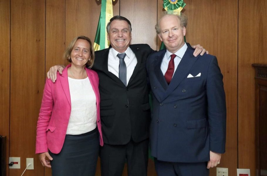 Presidente e parlamentares brasileiros recebem a vice-líder da ultradireita alemã