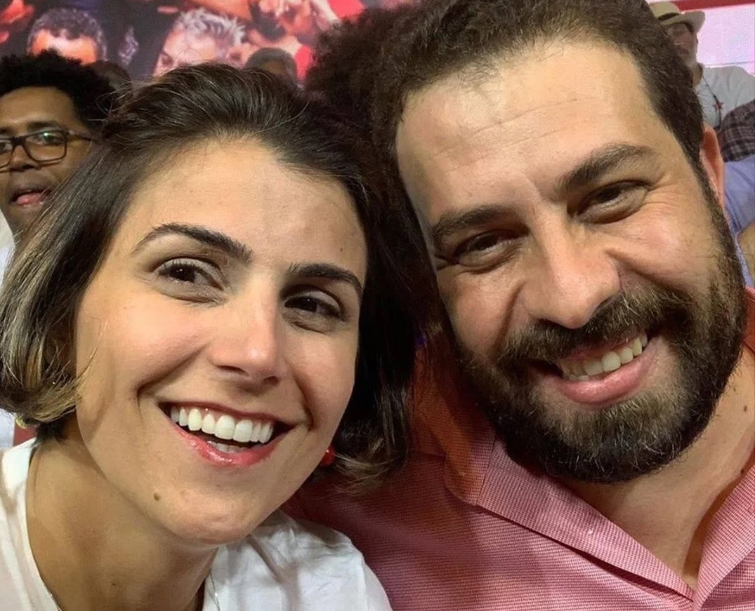 Manuela D’Ávila e Boulos são dados como mortos e cobram explicações