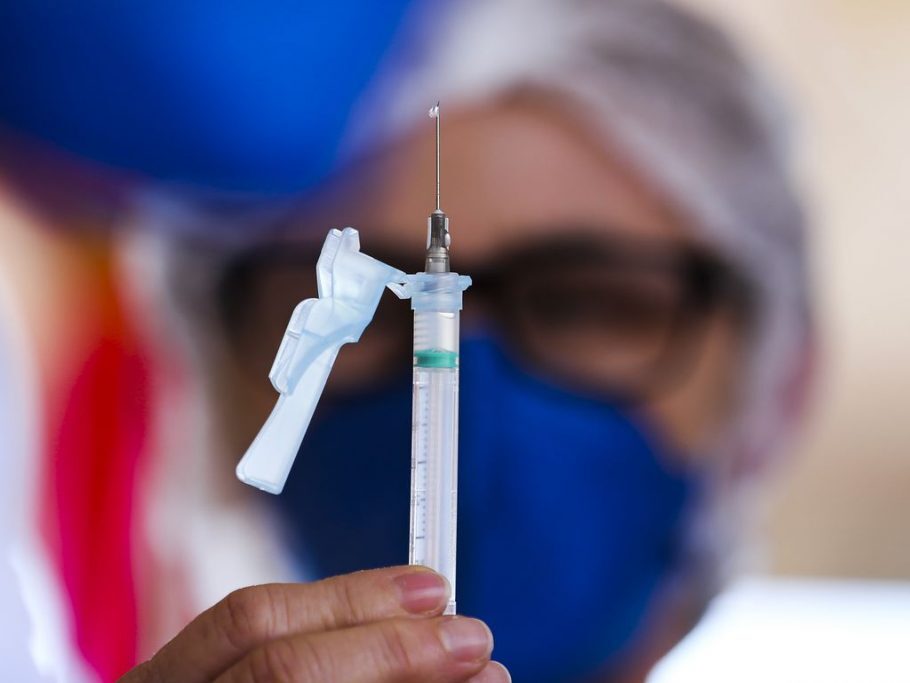 Cidade de São Paulo anuncia vacinação para pessoas de 39 ans