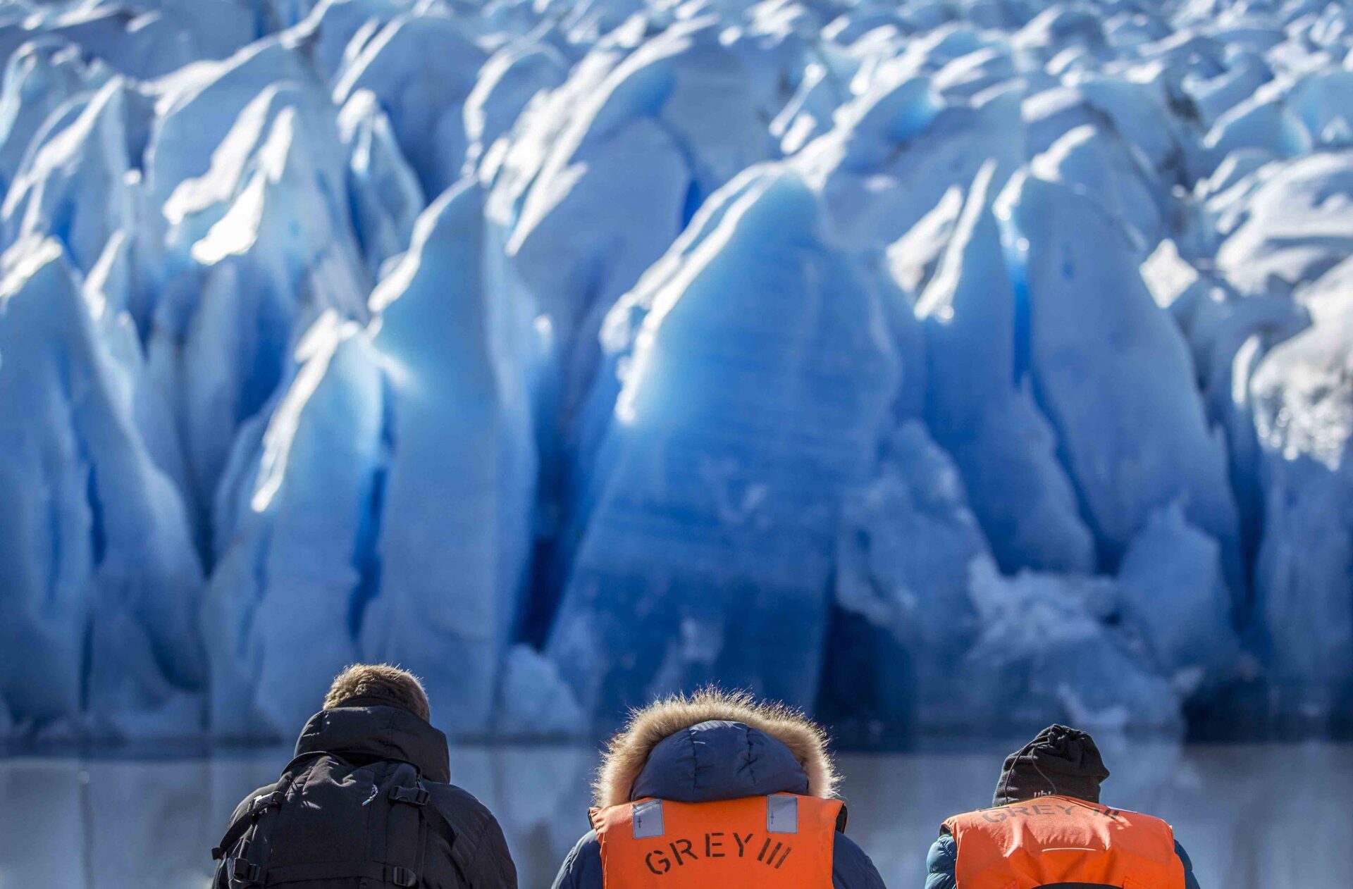 Um dos passeios é conhecer o majestoso Glaciar Grey bem de pertinho