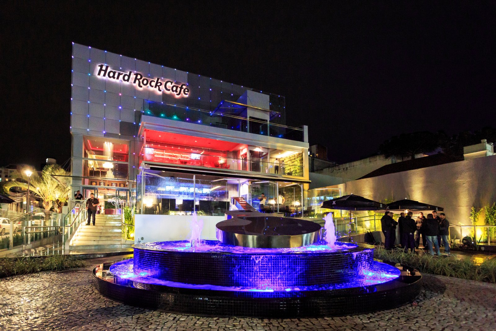 Fachada do Hard Rock Cafe Curitiba