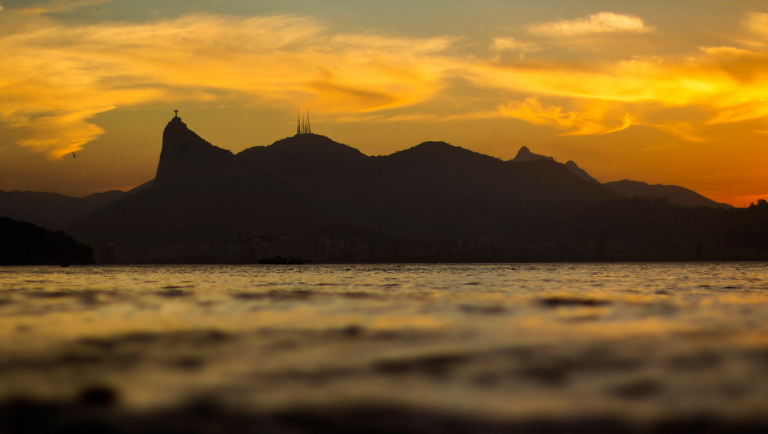 O Rio de Janeiro possui diversos pontos de observação do pôr do sol