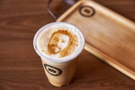 Coffee Selfie, Achados Elo