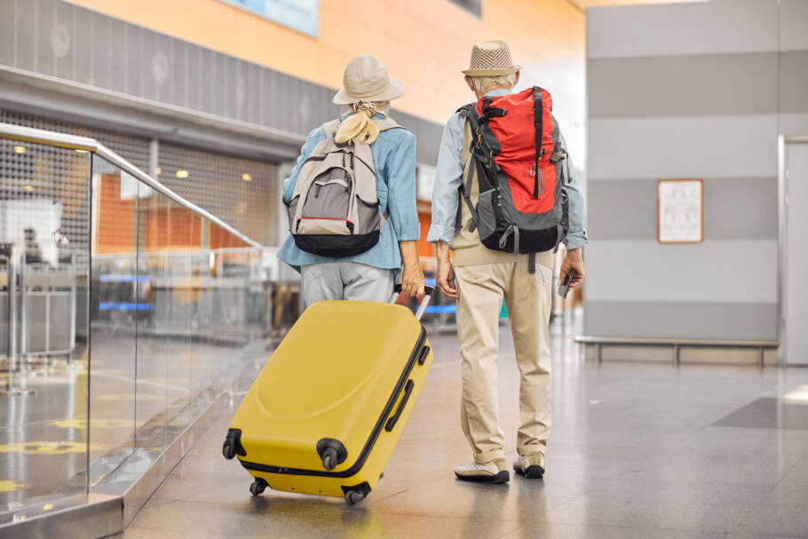 Casais estão optando por viagens conjuntas com amigos