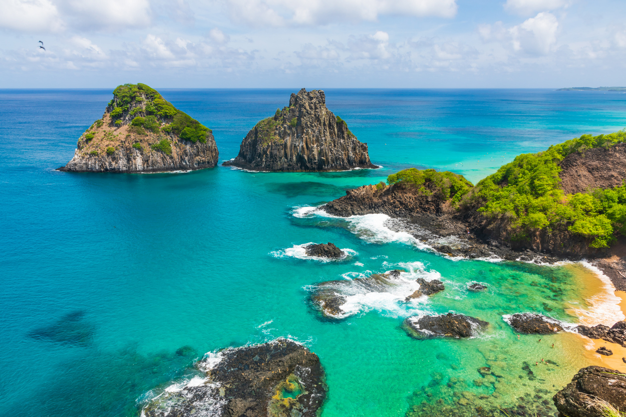 Entre os destinos, Fernando de Noronha,  a paradisíaca ilha localizada no estado de Pernambuco  – iStock/Getty Images 