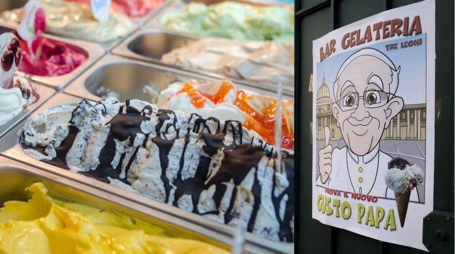 A esmolaria do Papa Francisco doou cerca de 15 mil sorvetes para detentos dos maiores presídios de Roma
