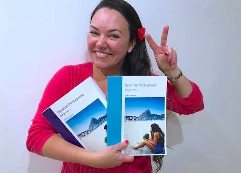 A doutora em Linguistica Rita Ferraro “Vejo com gratidão a oportunidade de ensinar português na Austrália. Fico maravilhada quando os alunos falam e escrevem em nossa língua”
