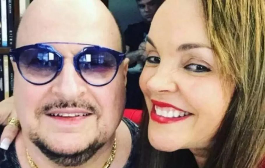 Elaine Soares Viúva de Paulinho, do Roupa Nova, anunciou que está grávida do primeiro filho com o cantor
