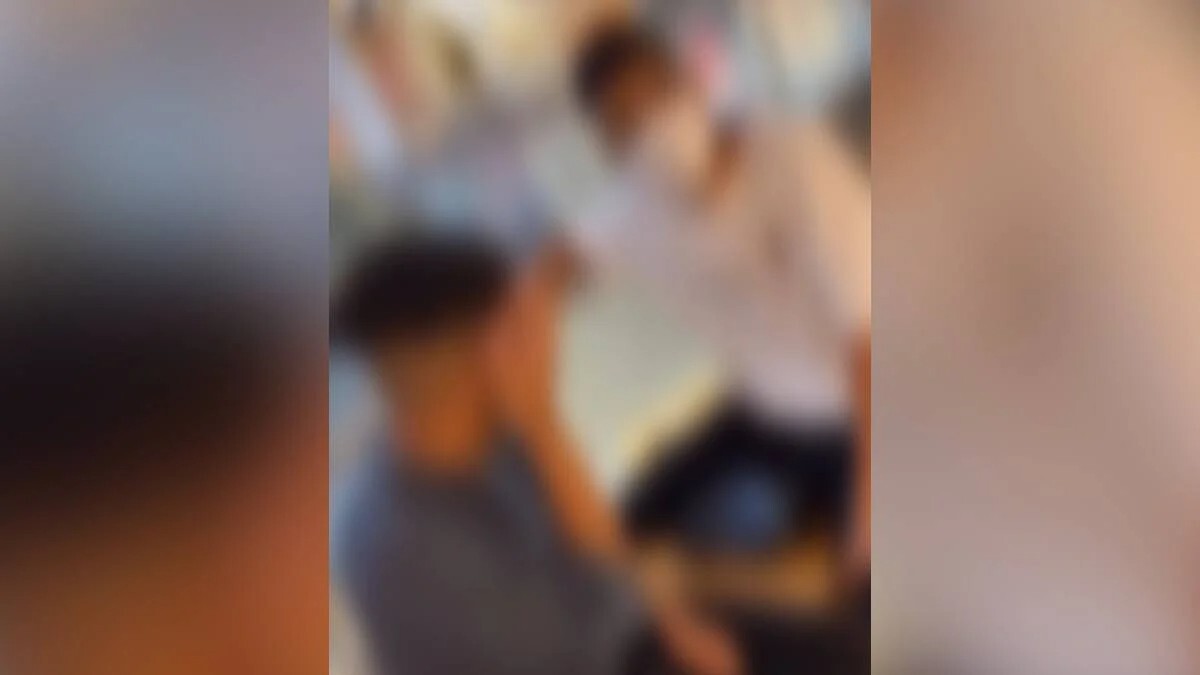  Barbeiro grava vídeo homofóbico constrangendo garotos em shopping de BH