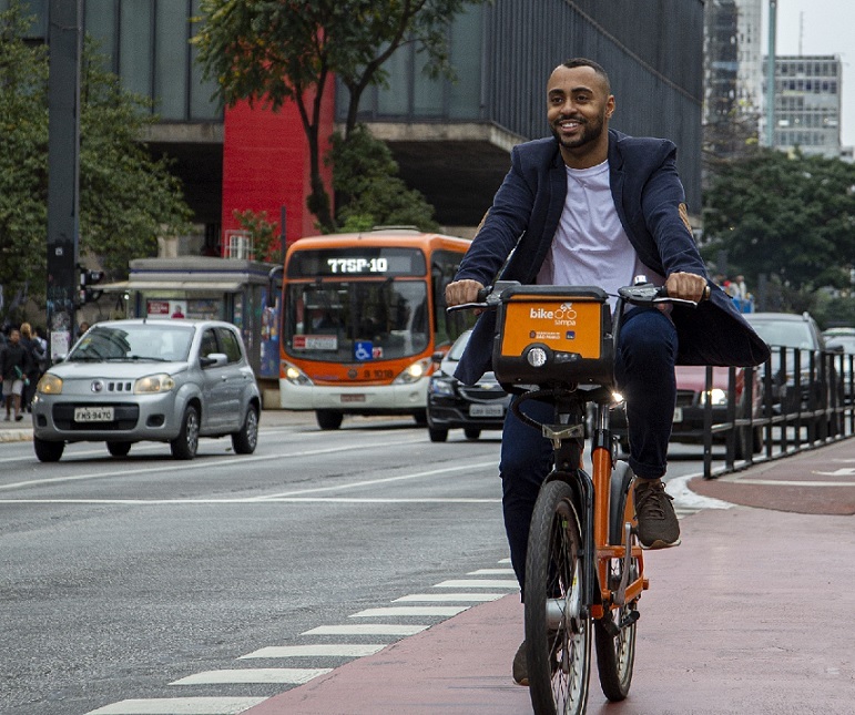 Economize pedalando pela cidade na volta do trabalho – Divulgação