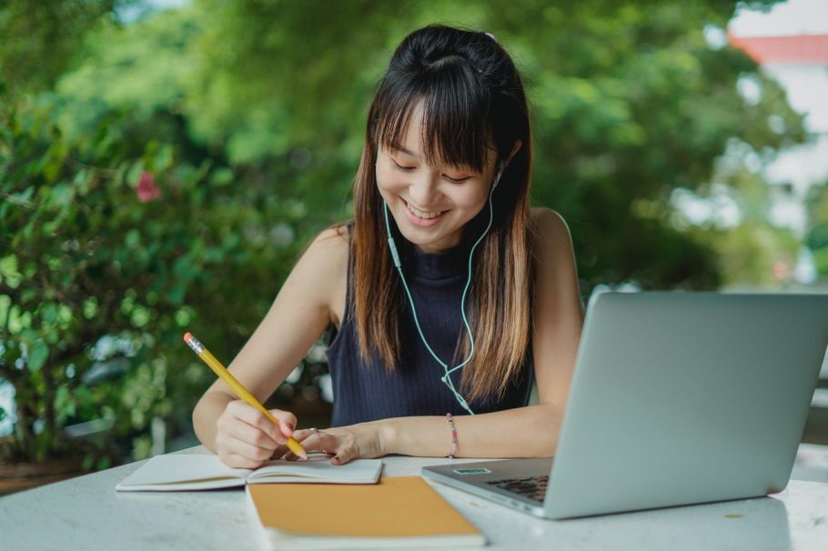 Escola Virtual da Fundação Bradesco mais de 50 cursos gratuitos; confira a lista