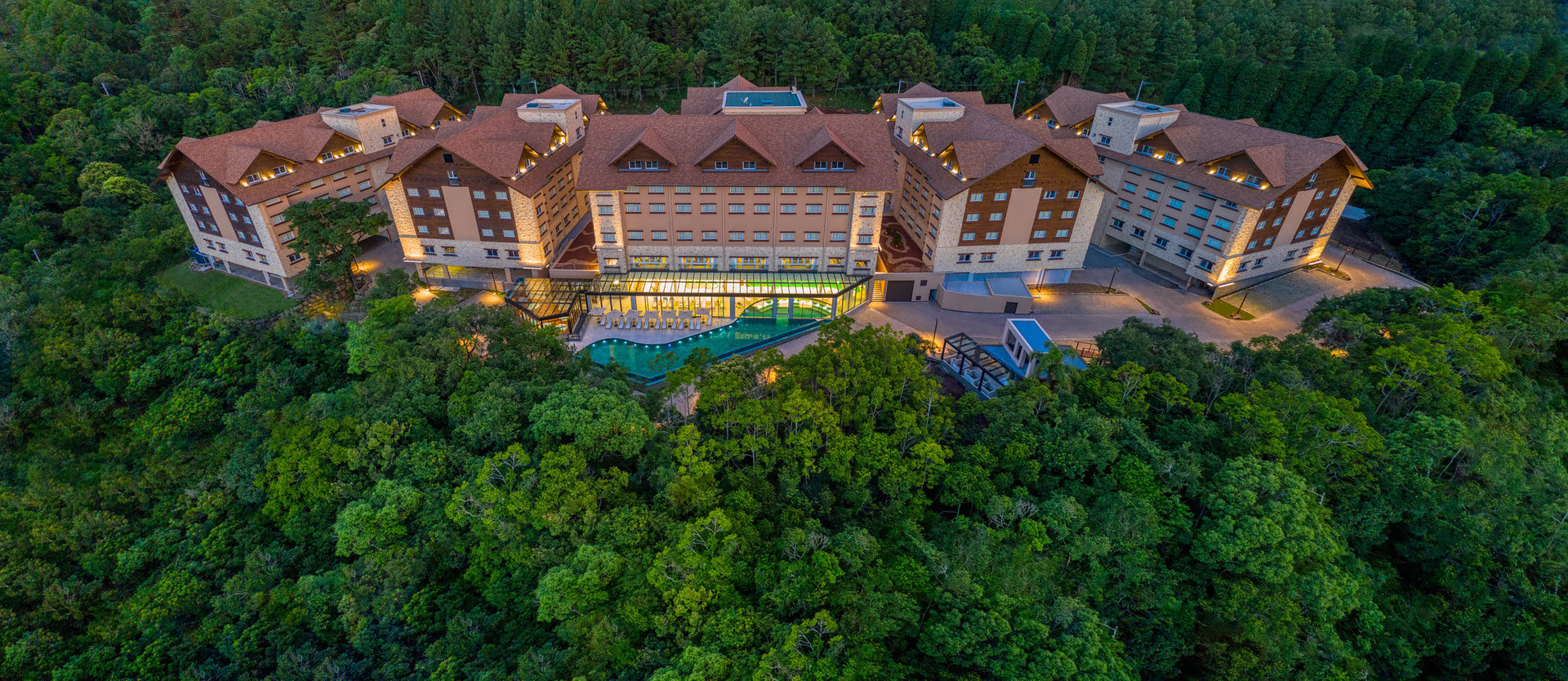 Vista do Wyndham Gramado Termas Resort & Spa, em Gramado