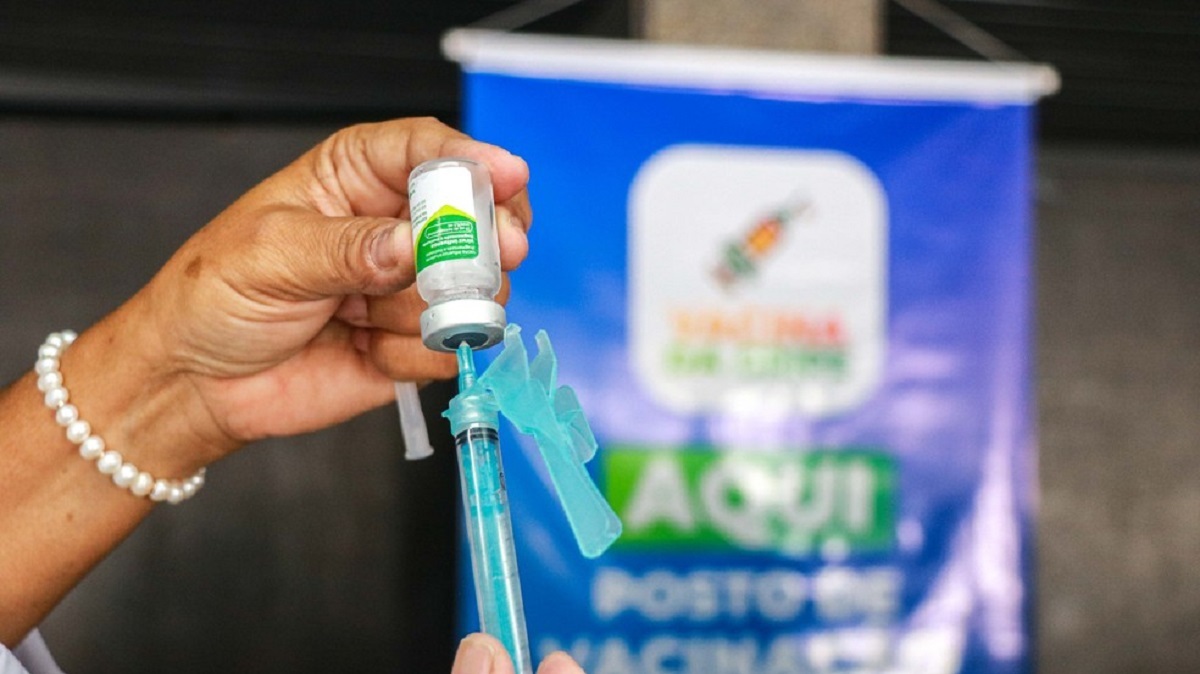 Vacina da gripe é liberada para todas faixas etárias em São Paulo