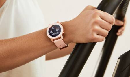 O Amazfit GTR 42 é um dos modelos da marca chinesa que está na promoção imperdível do AliExpress