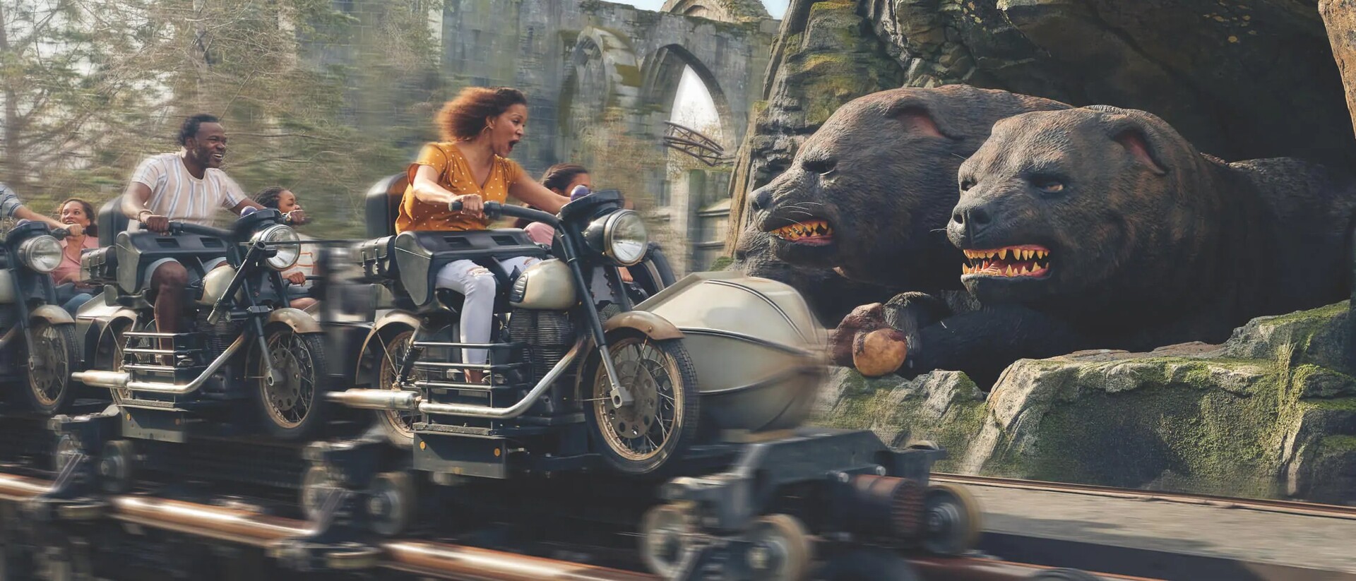 Uma das atrações do Universal Orlando é a montanha-russa Hagrid’s Magical Creatures Motorbike Adventure